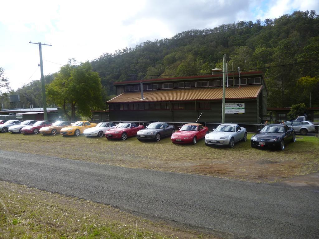 Christmas Creek Cafe & Cabins Lamington Exterior photo